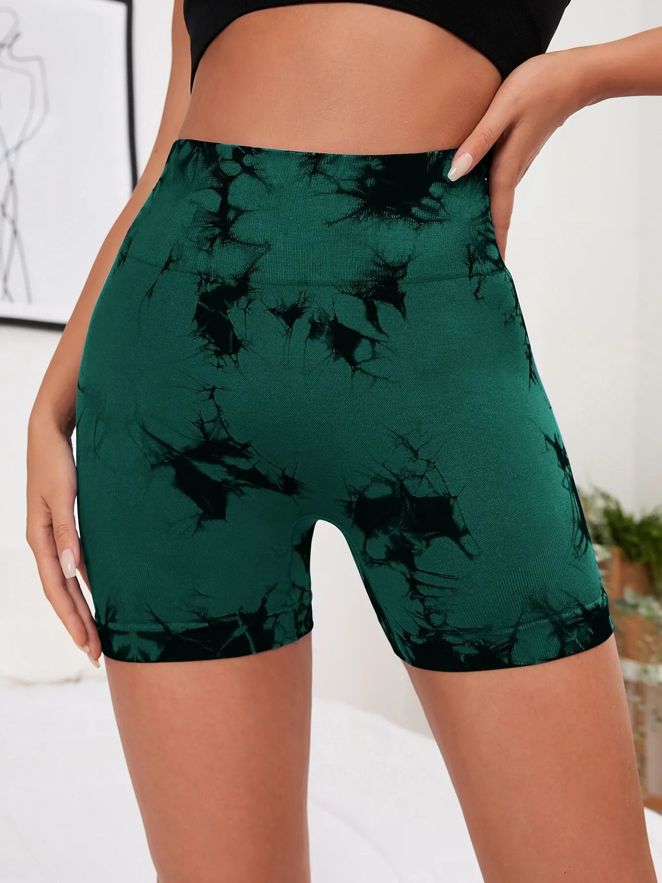 Short Fit Tie Dye